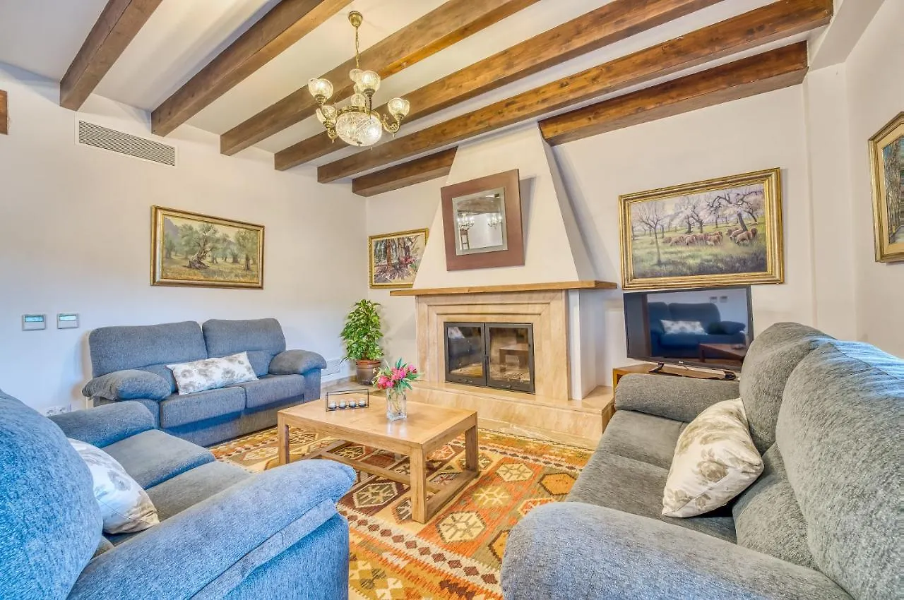 Ideal Property Mallorca - El Palmeral Petra  Petra (Mallorca)